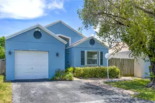 10048 SW 222nd St, Cutler Bay, FL 33190 - Photo 1