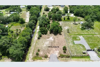 170 S Jinete St, Clewiston, FL 33440 - Photo 1