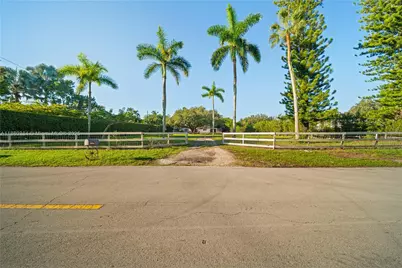 [Address not provided], Davie, FL 33325 - Photo 1