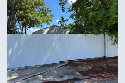 11751 SW 190th Ter #1A, Miami, FL 33177 - Photo 1