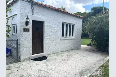 262 NE 96th St #COTTAGE, Miami Shores, FL 33138 - Photo 1