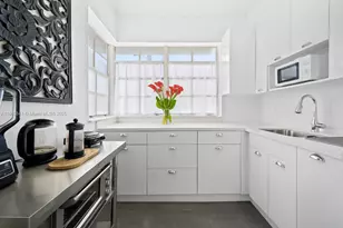 1005 Meridian Ave, Miami Beach, FL 33139 - Photo 1