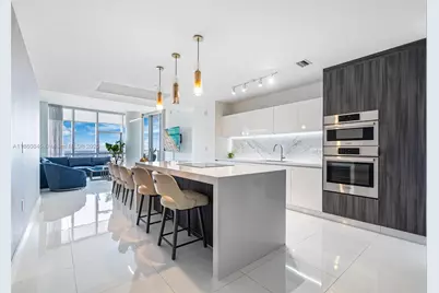 851 NE 1st Ave #3301, Miami, FL 33132 - Photo 1