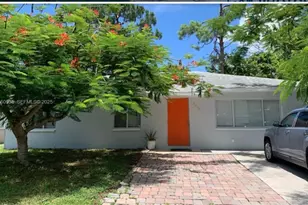 5237 Warren St, Naples, FL 34113 - Photo 1