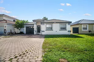 20110 NW 83rd Pl, Hialeah, FL 33015 - Photo 1
