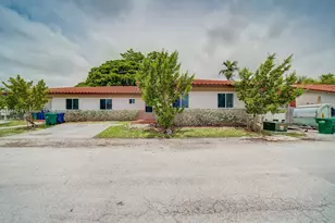 14750 NE 7th Ave, Miami, FL 33161 - Photo 1