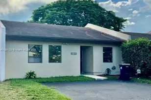 5106 SW 138th Ave Cir, Miami, FL 33175 - Photo 1