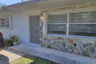 201 SW 9th St, Hallandale Beach, FL 33009 - Photo 1