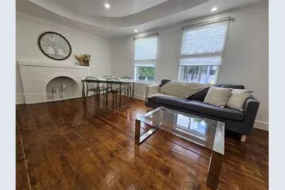 622 15th St #2, Miami Beach, FL 33139 - Photo 1