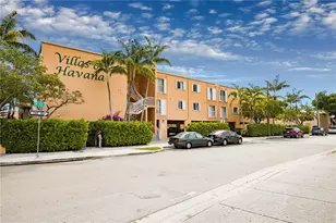 717 SW 11th Ave, Miami, FL 33130 - Photo 1