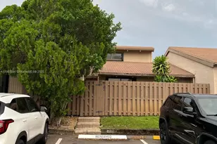 8102 SW 20th Ct, Davie, FL 33324 - Photo 1