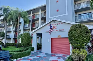 801 SW 138th Ave, Pembroke Pines, FL 33027 - Photo 1