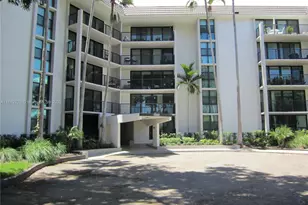 1350 River Reach Dr, Fort Lauderdale, FL 33315 - Photo 1