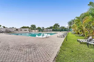 8540 SW 133rd Avenue Rd, Miami, FL 33183 - Photo 1