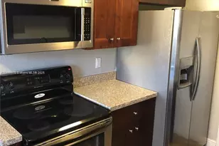 1333 S Dixie Hwy, Deerfield Beach, FL 33441 - Photo 1