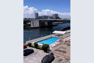 1817 S Ocean Dr #419, Hallandale Beach, FL 33009 - Photo 1