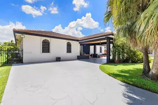 161 SW 129th Ave, Miami, FL 33184 - Photo 1