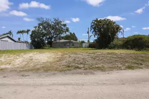 6651 Meade St, Hollywood, FL 33024 - Photo 1