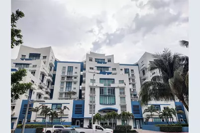 7600 Collins Ave #416, Miami Beach, FL 33141 - Photo 1