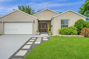 1 Cardiff Way, Boynton Beach, FL 33426 - Photo 1