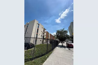 1051 SW 1st St #404, Miami, FL 33130 - Photo 1