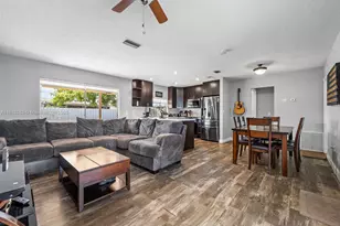 9636 NW 26th St, Sunrise, FL 33322 - Photo 1