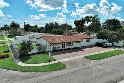 7490 Buchanan St, Hollywood, FL 33024 - Photo 1