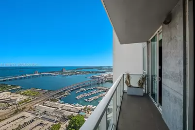 244 Biscayne Blvd #4704, Miami, FL 33132 - Photo 1