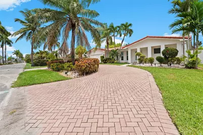 649 Layne Blvd #0, Hallandale Beach, FL 33009 - Photo 1