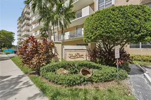 1455 N Treasure Dr, North Bay Village, FL 33141 - Photo 1