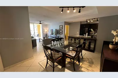 19555 E Country Club Dr #8305, Aventura, FL 33180 - Photo 1