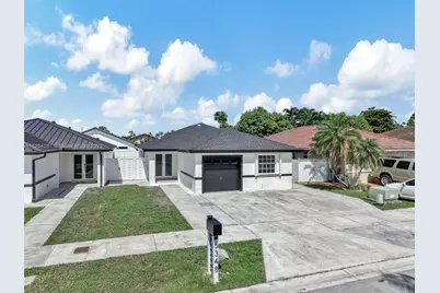 5348 SW 142nd Pl, Miami, FL 33175 - Photo 1