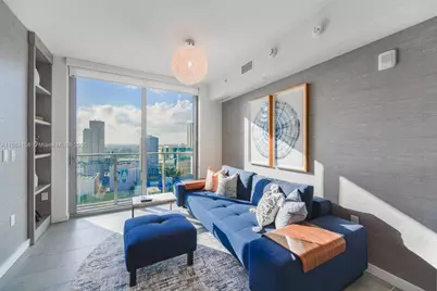 227 NE 2nd St #2804, Miami, FL 33132 - Photo 1