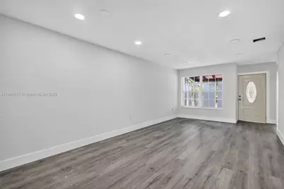 6566 W 2nd Ct, Hialeah, FL 33012 - Photo 1