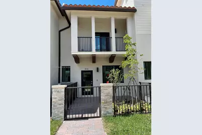 4606 NW 83rd Path, Doral, FL 33166 - Photo 1