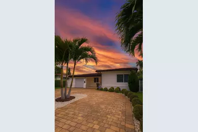 146 Ponce De Leon Blvd #n/a, Coral Gables, FL 33134 - Photo 1