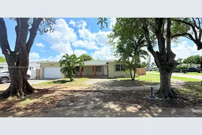 5355 W 11th Ave, Hialeah, FL 33012 - Photo 1