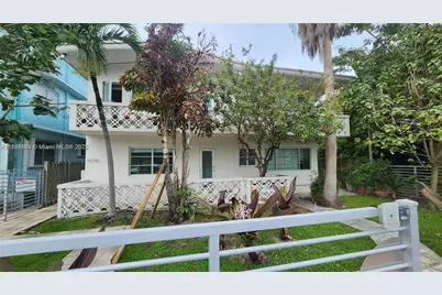 1010 Pennsylvania Ave #6, Miami Beach, FL 33139 - Photo 1