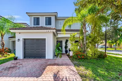 1635 SE 20th Ter, Homestead, FL 33035 - Photo 1