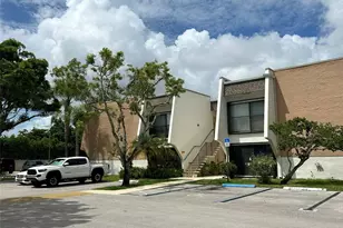 8261 SW 128th St, Pinecrest, FL 33156 - Photo 1