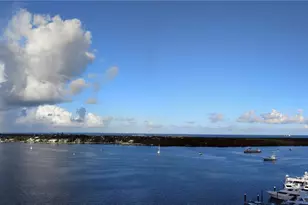 124 Lakeshore Dr, North Palm Beach, FL 33408 - Photo 1