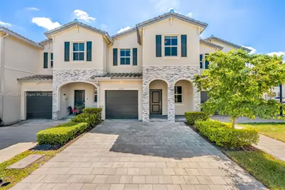 2608 SE 11th Ct #2608, Homestead, FL 33035 - Photo 1