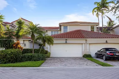 1384 Harbor View W, Hollywood, FL 33019 - Photo 1