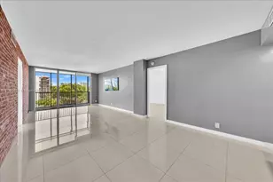 3101 N Country Club Dr, Aventura, FL 33180 - Photo 1