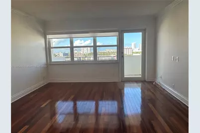 401 Golden Isles Dr #1016, Hallandale Beach, FL 33009 - Photo 1