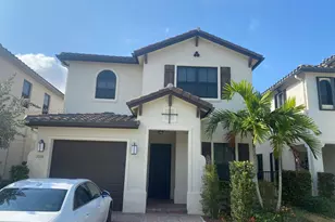 3334 W 96 Pl, Hialeah, FL 33018 - Photo 1