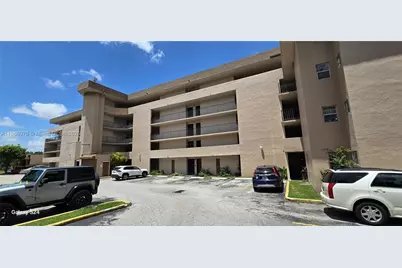 816 NW 87th Ave #107, Miami, FL 33172 - Photo 1