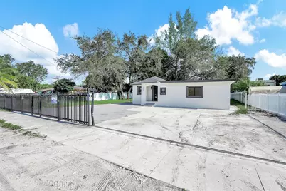 2380 NW 101st St, Miami, FL 33147 - Photo 1