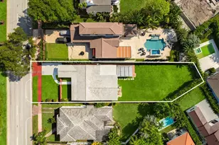 5127 Alton Rd, Miami Beach, FL 33140 - Photo 1