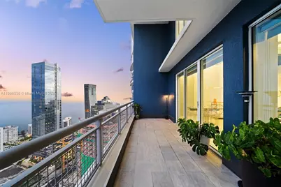 60 SW 13th St #4606, Miami, FL 33130 - Photo 1